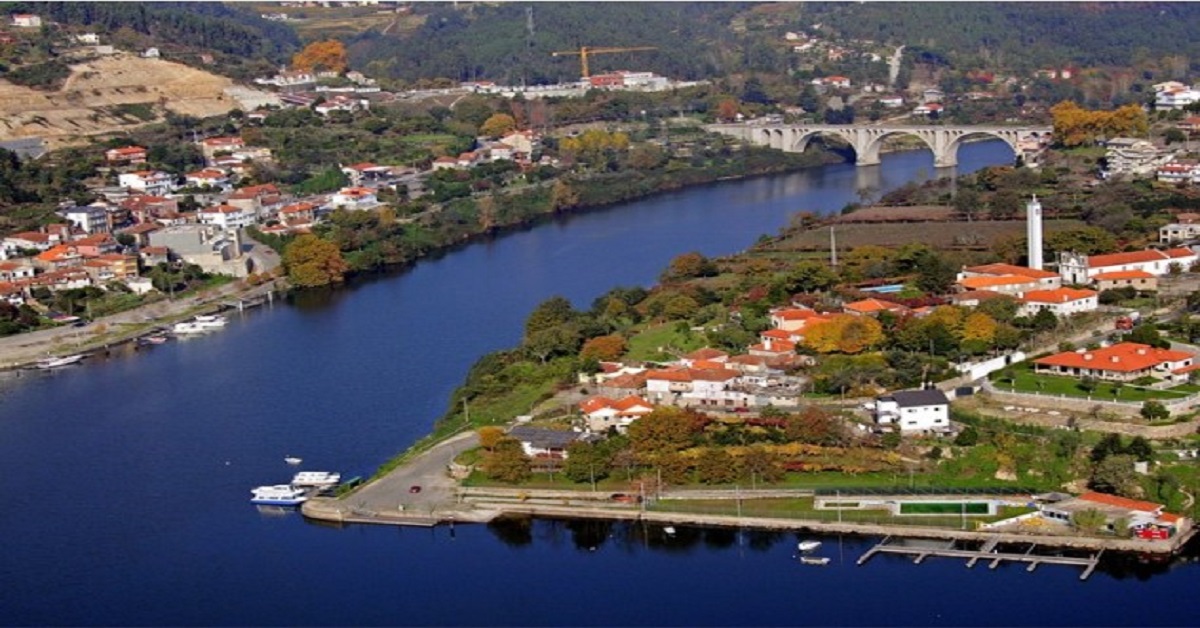 Zona habitacional no centro histórico de Vila do Conde, ideal para viver ou investir no Norte de Portugal